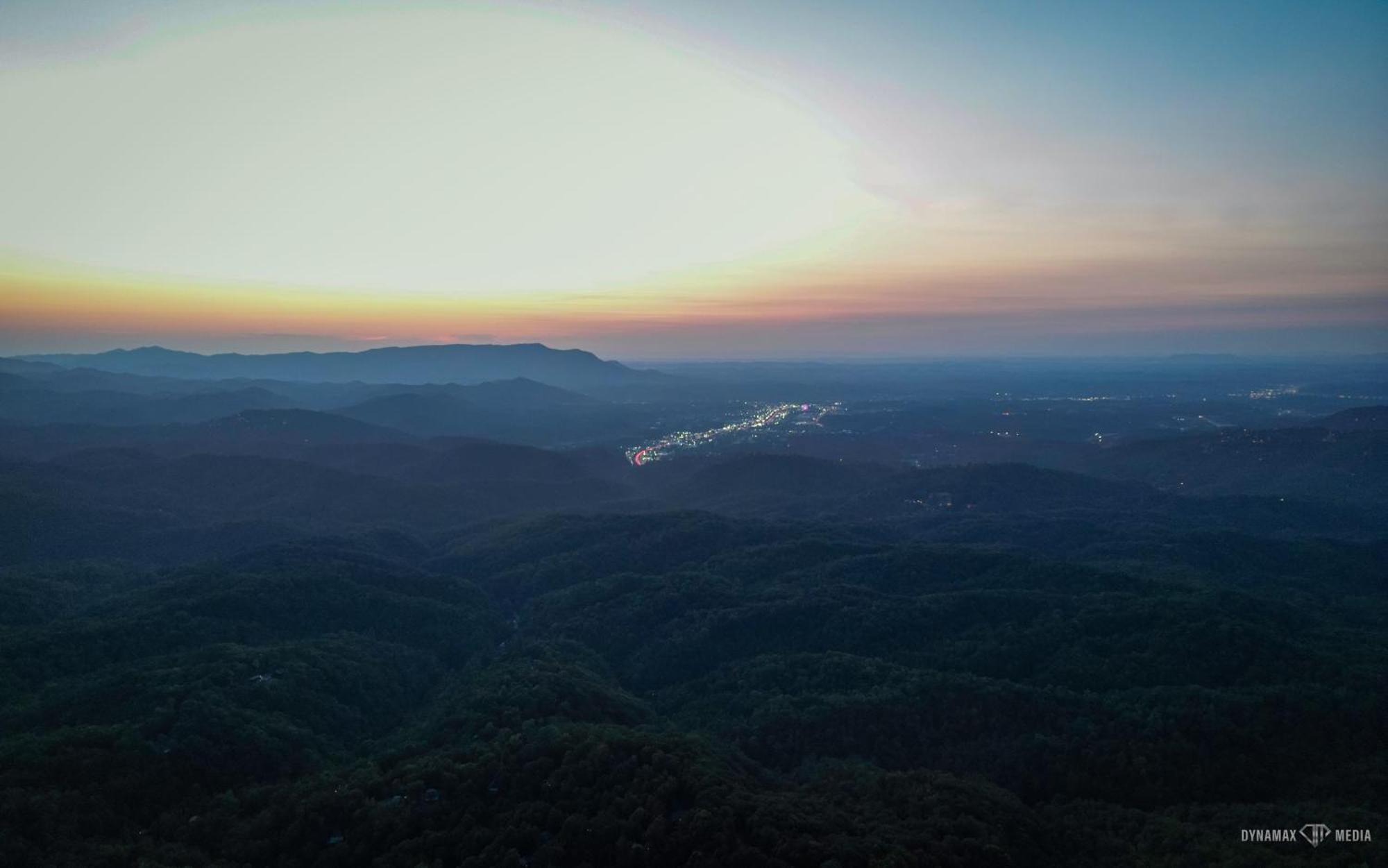 Halfway To Heaven Villa Sevierville Bagian luar foto